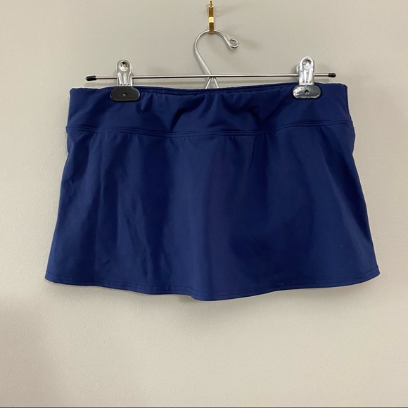 Land’s End Tankini Swim Skirt Set - Picture 12 of 16